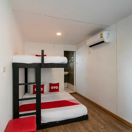 Oyo 673 Nice Sleep Box Hotel Chiang Mai Eksteriør billede