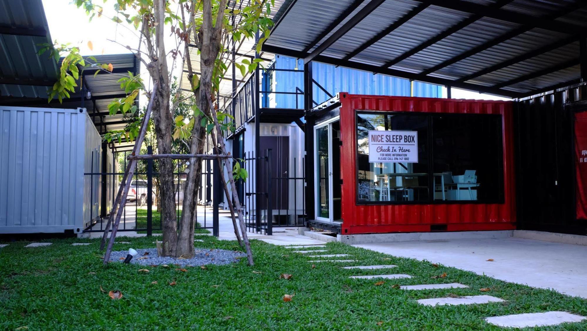 Oyo 673 Nice Sleep Box Hotel Chiang Mai Eksteriør billede