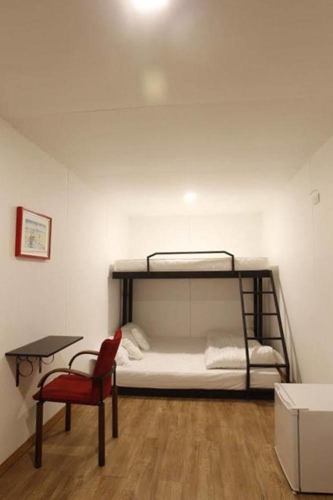 Oyo 673 Nice Sleep Box Hotel Chiang Mai Eksteriør billede