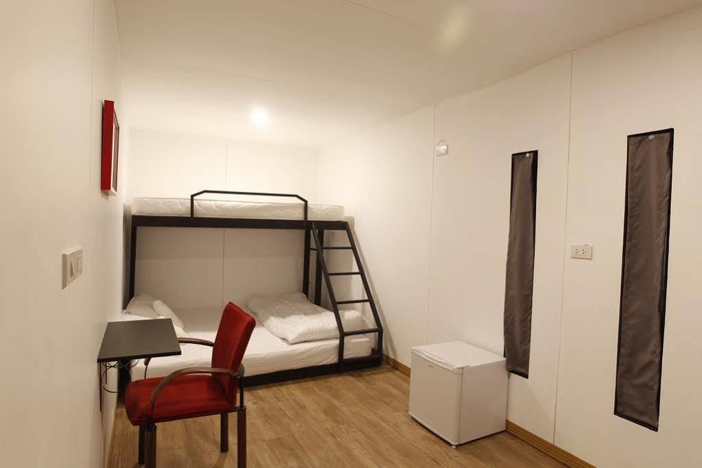 Oyo 673 Nice Sleep Box Hotel Chiang Mai Eksteriør billede