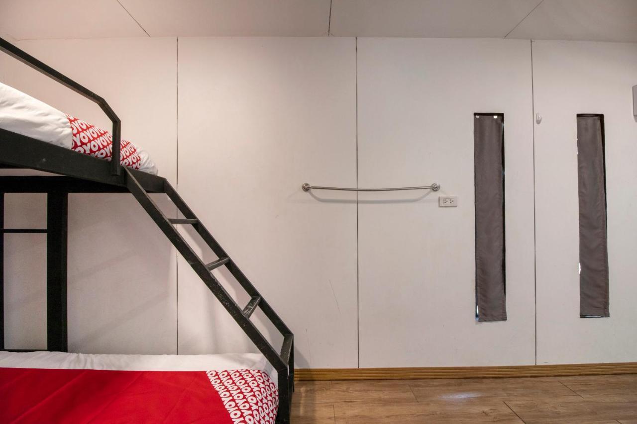 Oyo 673 Nice Sleep Box Hotel Chiang Mai Eksteriør billede